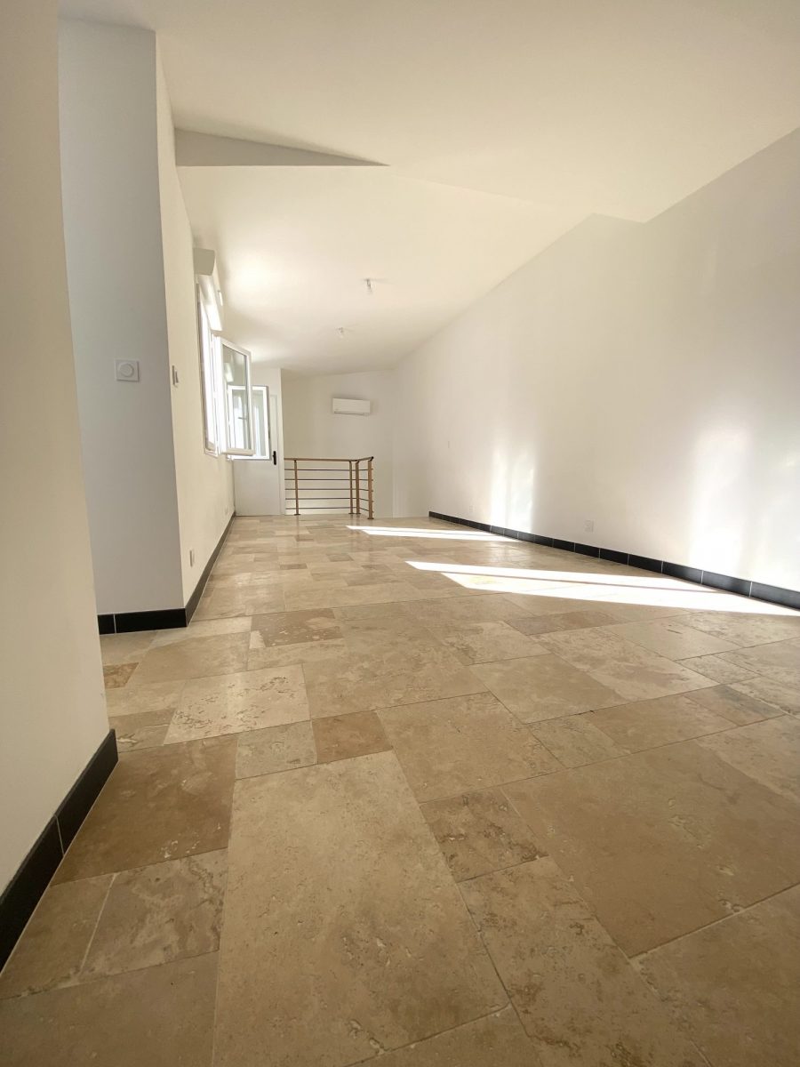 1707666497_VA1902_7_original