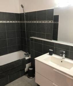 1760891639_VA1934_8_original