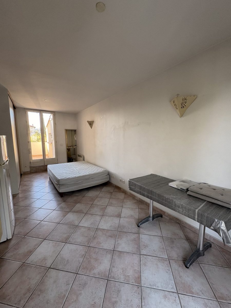 1764835646_VM400_13_original